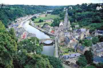 Dinan is very popular with british tourists
